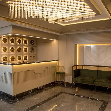 The Charm - Old איסטמבול