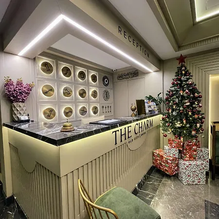 The Charm - Old 4*