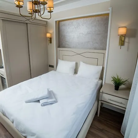 The Charm - Old Hotel 4*