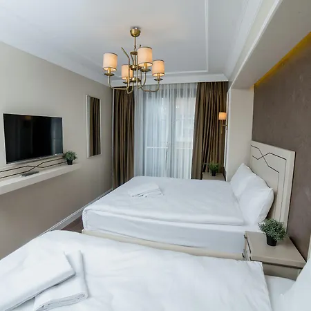 The Charm - Old Hotel